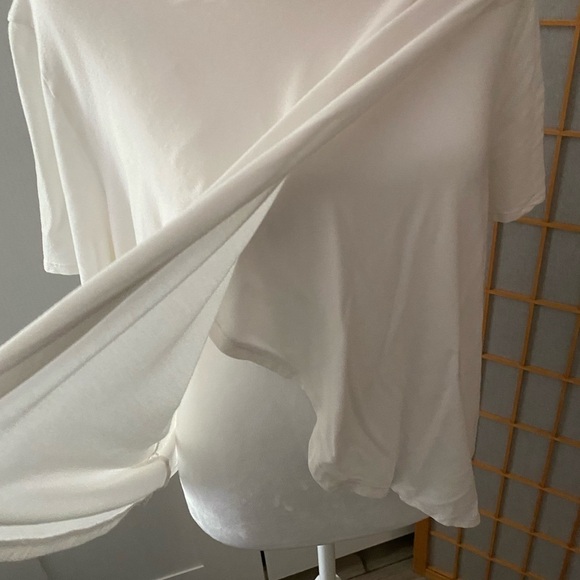 Fabletics Shirt Womens XXL White Tulip Crop Soft Lux Tencel Yoga Athleisure - Picture 3 of 7